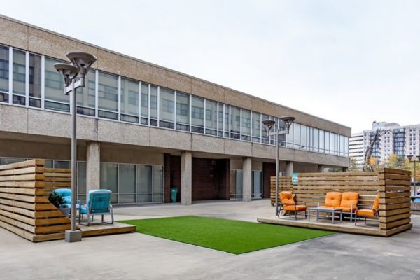 Icon Apartments